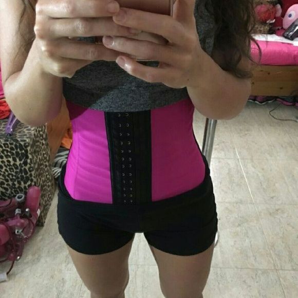 9 BONES PINK GENUINE LATEX WAIST TRAINER CORSET - Picture 3 of 5
